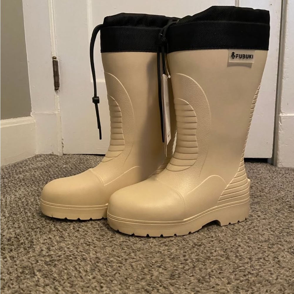 Brand new Fubuki Niseko 2.0 boots